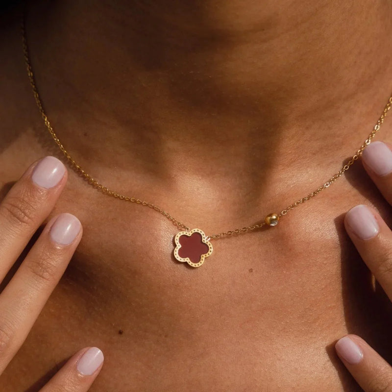 Colar Trevo Vellar Banhado em Ouro 18K